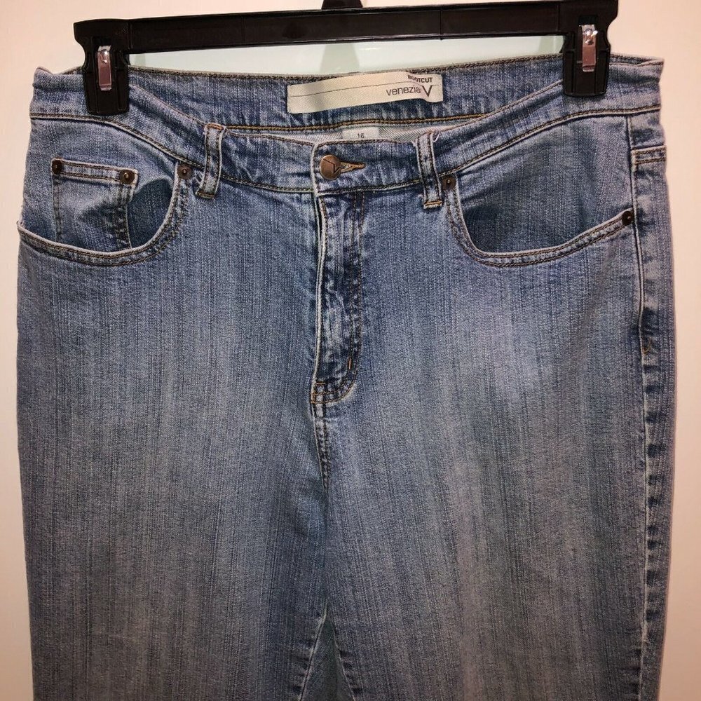 Venezia Womens Size 16 Medium Wash Blue Bootcut Boot Cut Denim Jeans 34 x 31 - Picture 5 of 10